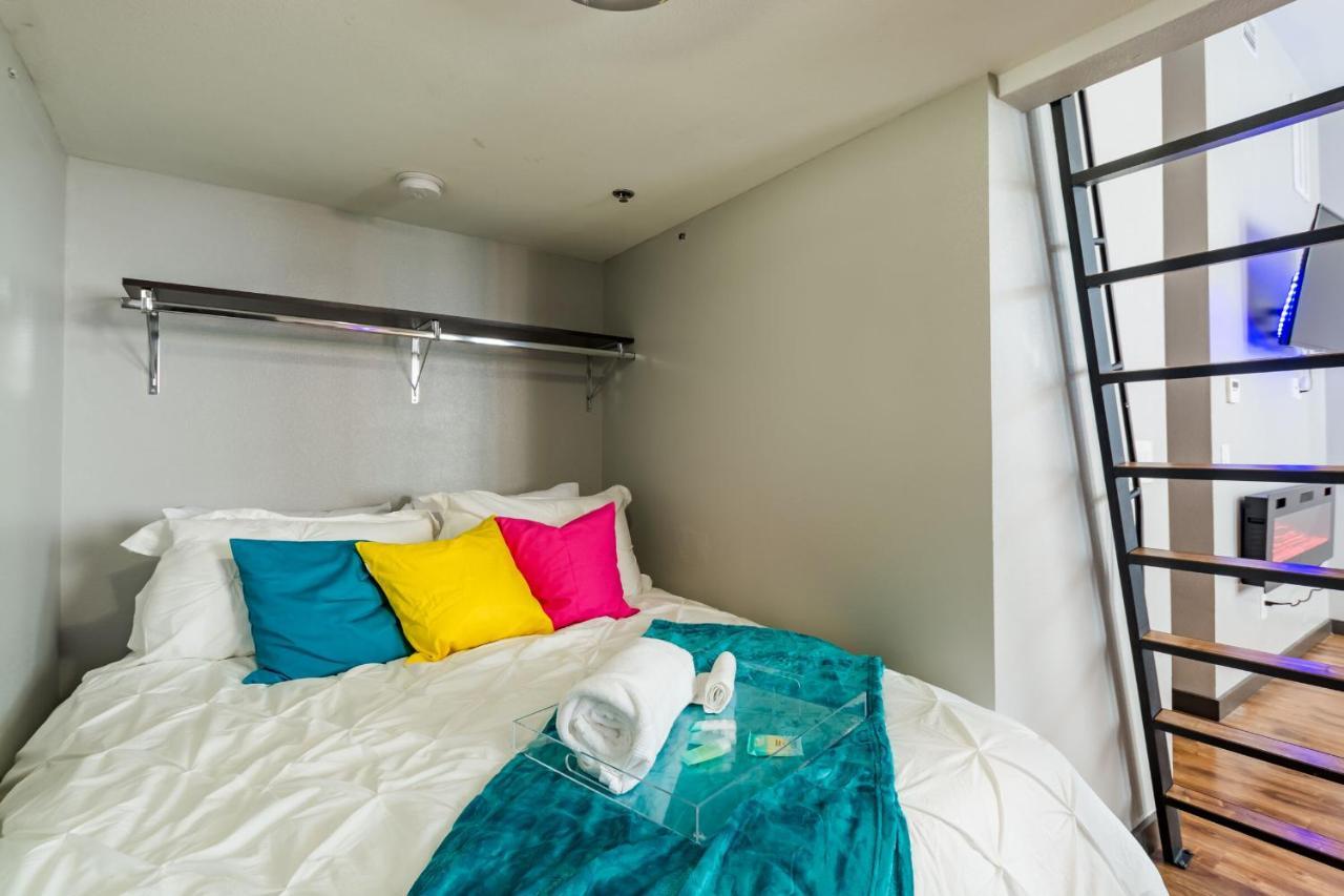 Old West Studio Lofts West Tampa Exterior photo