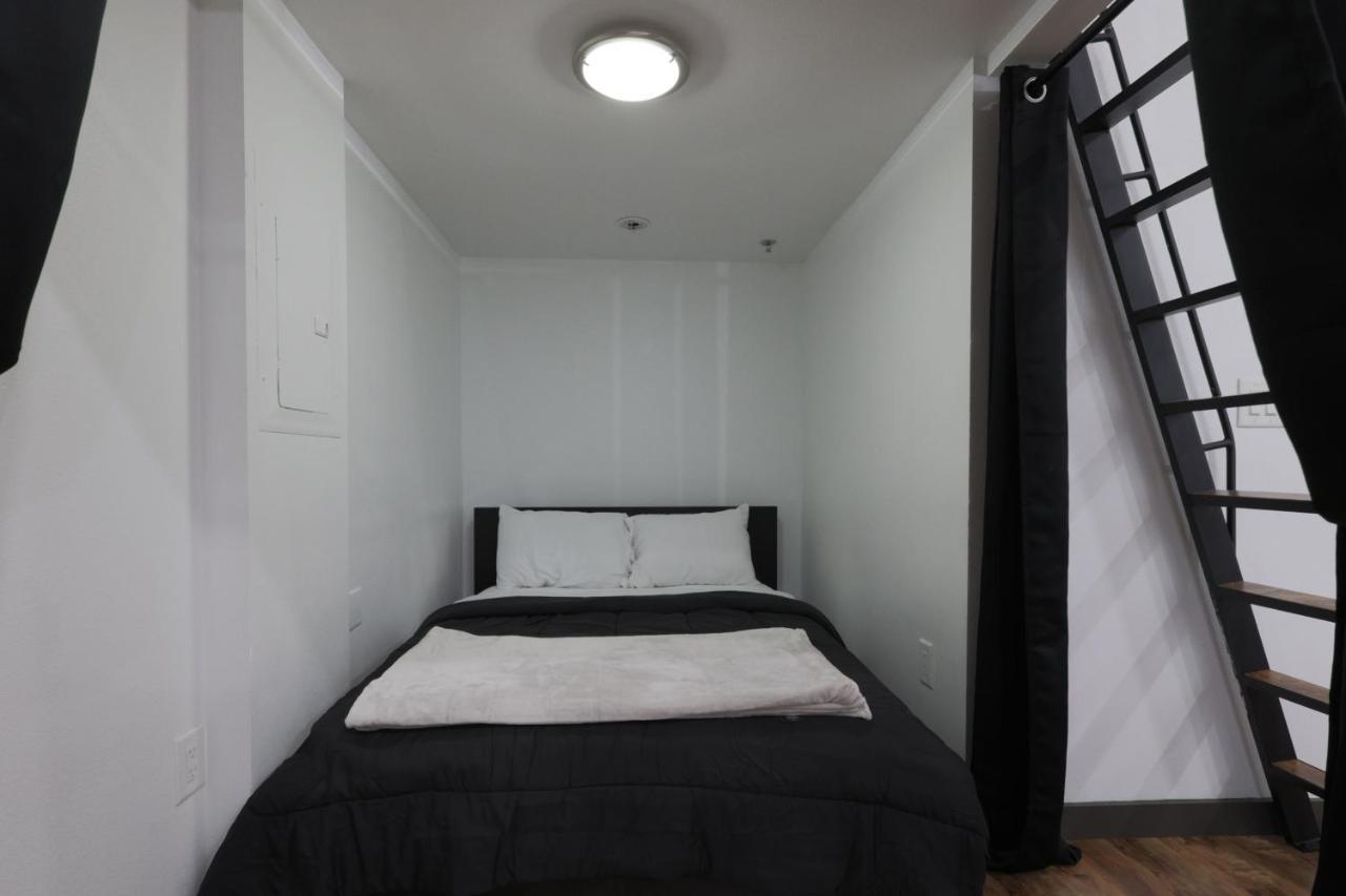 Old West Studio Lofts West Tampa Exterior photo