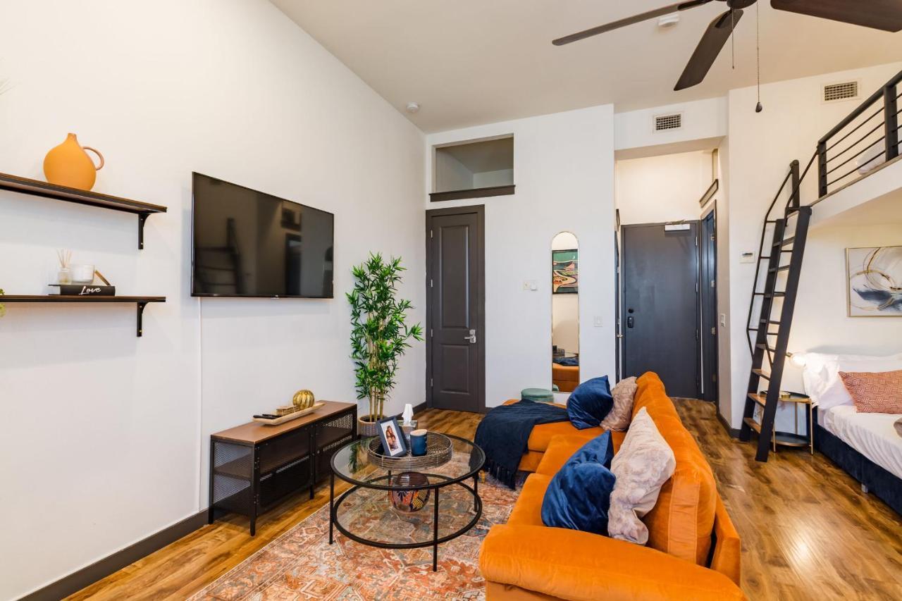 Old West Studio Lofts West Tampa Exterior photo